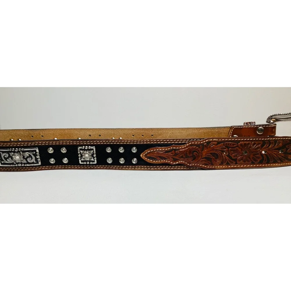 Nocona Women's Concho Leather Rhinestone Silver Floral Buckle‎ 2-Tone Belt Sz 38